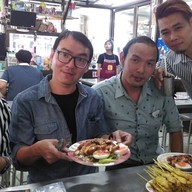 เมนูของร้าน หมูสะเต๊ะเสวย นครปฐม