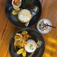 168 cafe Ranong (ราคาเท่าหน้าร้าน)