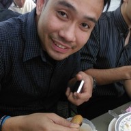 บรรยากาศ หมูสะเต๊ะเสวย นครปฐม