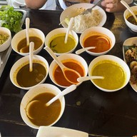 ขนมจีนแม่ยาย เส้นสดน้ำแกงปูม้า