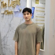 เมนูของร้าน The Light Clinic เดอะไลท์คลินิก
