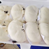 ซาลาเปาอาม่า