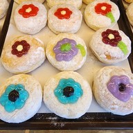 เดลี่โดนัทสาขาโคลกกลอย โคลกกลอย