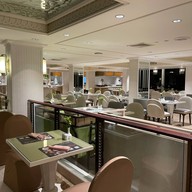 Cascade Restaurant ดุสิตธานี พัทยา