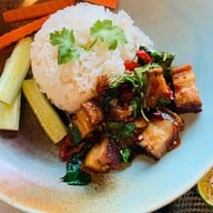 ศรีวรา บิสโทร แอนด์ คาเฟ่