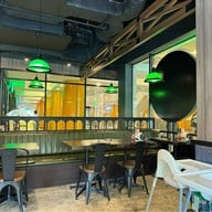 เนื้อแท้ Exchange Tower