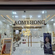 Dr.aomthong Clinic The Walk เกษตรนวมินทร์