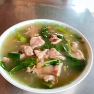 เมนูของร้าน ราดหน้าราโด สาขาใหม่ (โกอ้วน) หาดใหญ่