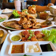 เมนูของร้าน ตำครกใหญ่