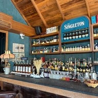 Sri Trat Restaurant & Bar Sri Trat