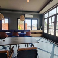 บรรยากาศ หอมนัว คั่วเบคอน - คั่วไฟลุก รสเด็ด หอมนัวทุกจาน 345-ราชพฤกษ์