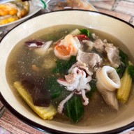 ร้านกลอยใจ
