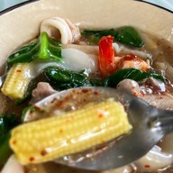 ร้านกลอยใจ