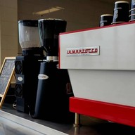 SMALLBAR อาคารจัสมินทาวเวอร์ (ศูนย์อาหาร)