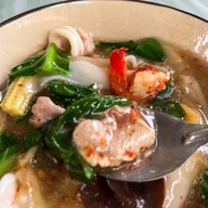 ร้านกลอยใจ