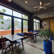 บรรยากาศ หอมนัว คั่วเบคอน - คั่วไฟลุก รสเด็ด หอมนัวทุกจาน 345-ราชพฤกษ์