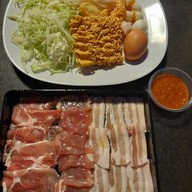 เมนูของร้าน Brume Cafe N' Room