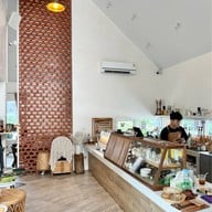 เมนูของร้าน Hom's House (บ้านของหอม)