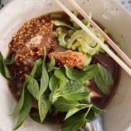 เจ๊หมวยก๋วยเตี๋ยวไก่มะระ เมืองทองธานี