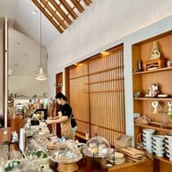 เมนูของร้าน Hom's House (บ้านของหอม)