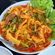 ครัวศักรินทร์ฟาร์ม