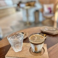 เมนูของร้าน Hom's House (บ้านของหอม)