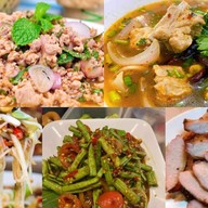 ร้าน ส้มตำนัว คลอง 3  หัวถนนคลอง 3