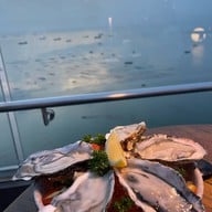 เมนูของร้าน Silver Moon Rooftop Bar Novotel Sriracha & Koh Si Chang Marina Bay