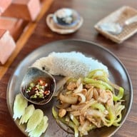 เมนูของร้าน Hom's House (บ้านของหอม)