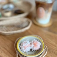เมนูของร้าน Hom's House (บ้านของหอม)