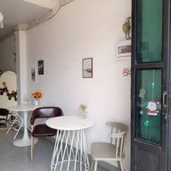 บรรยากาศ Brume Cafe N' Room