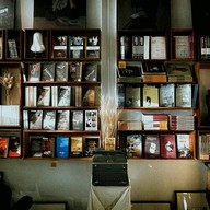 The Alphabet Coffee & Books เชียงใหม่