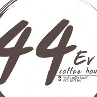 44 Ev coffee house’s