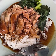 เจ๊หมวยก๋วยเตี๋ยวไก่มะระ เมืองทองธานี