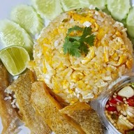 ข้าวยำไก่แซ่บ วัดลำโพ วัดลำโพ