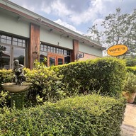 Wife's Restaurant