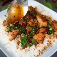 เมนูของร้าน ข้าวหมูแดงหมูกรอบราชบุรี