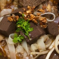 มักน้ำเงี้ยว [ ซุปเปอร์ไซส์  ]