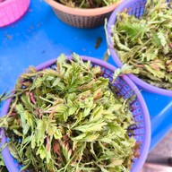 ตลาดนัดหน้าอำเภอบ้านแหลม