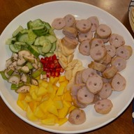 เมนูของร้าน ป้าเหน่ยแหนมเนือง