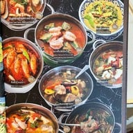 เฮงเฮ้าส์ Heng house food coffee &studio