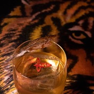 INDEPENDENCE BAR