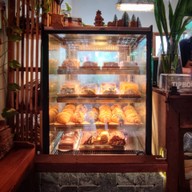 เมนูของร้าน 9th September Eat Drink Tree