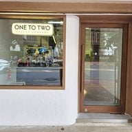 One To Two Coffee อารีย์