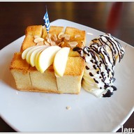 ไอยรา  เฮ้าส์  Aiyara House