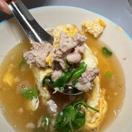 ร้านลุง เทพศิรินทร์ วัดเทพศิรินทร์