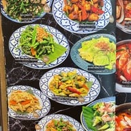 เฮงเฮ้าส์ Heng house food coffee &studio