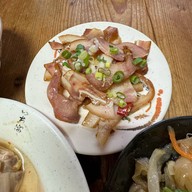 ร้านข้าวหมูตุ๋น  Jiufen