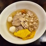 เมนูของร้าน ชามก๋วยเตี๋ยวเส้นคลุก บางนา