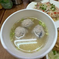 ร้านข้าวหมูตุ๋น  Jiufen